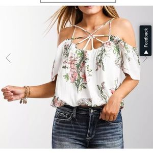 Daytrip floral top